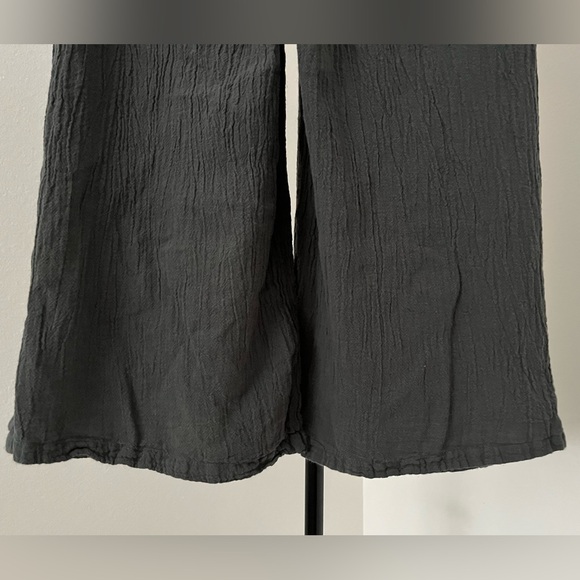 ๐ฟ Oh My Gauze! 'Sammy' Graphite Wide-Leg Cropped Boho Pants โ Size S/M ๐ฟ - Picture 10 of 13